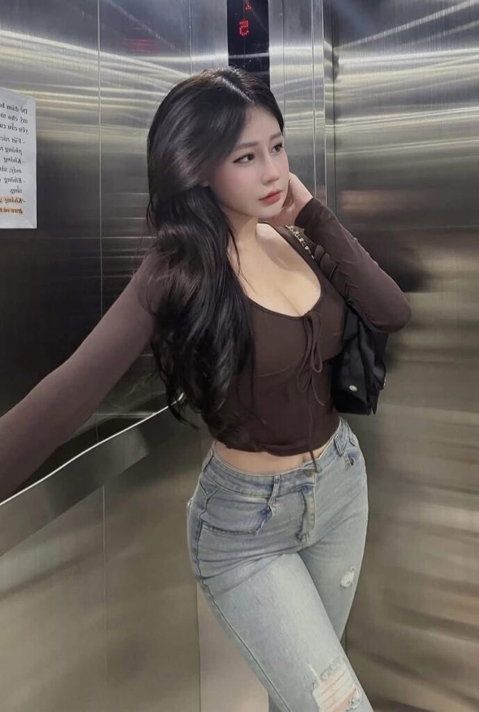 Anh Gái Đẹp Sexy Sức Hút Không Thể Cản Phá Trên Mạng Xã Hội